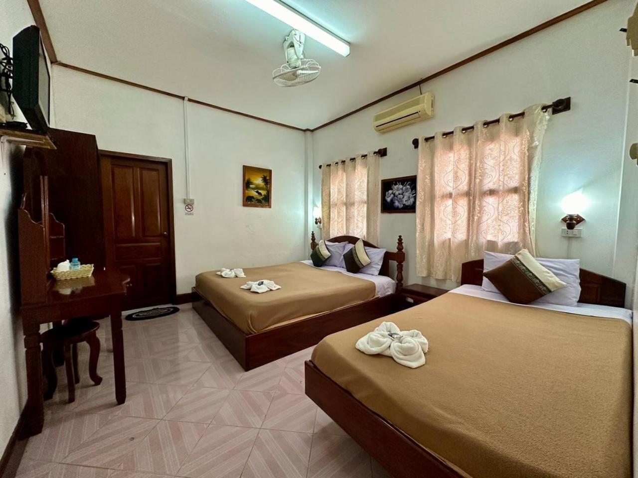 Rattana Guesthouse Luang Prabang Ngoại thất bức ảnh