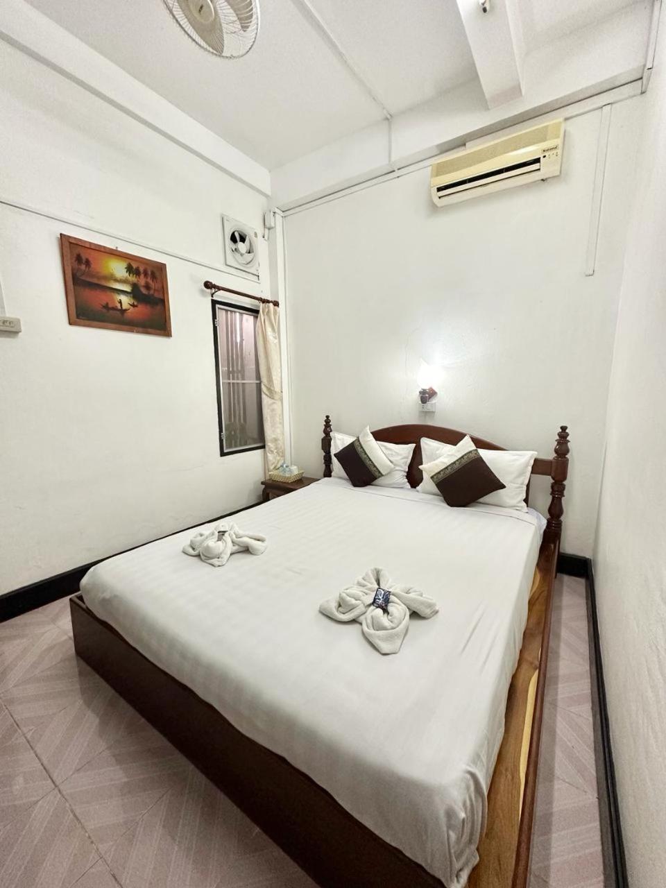 Rattana Guesthouse Luang Prabang Ngoại thất bức ảnh